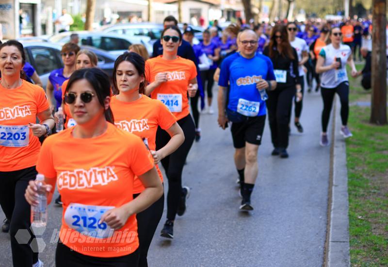 FOTO | Više od 1.500 ljudi trčalo u Mostaru za humanitarne svrhe